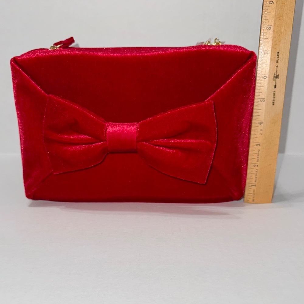 Estee Lauder 2024 Red Bow Handle Train Case-Makeup Bag-Velvet-2 Compartments - Picture 3 of 10